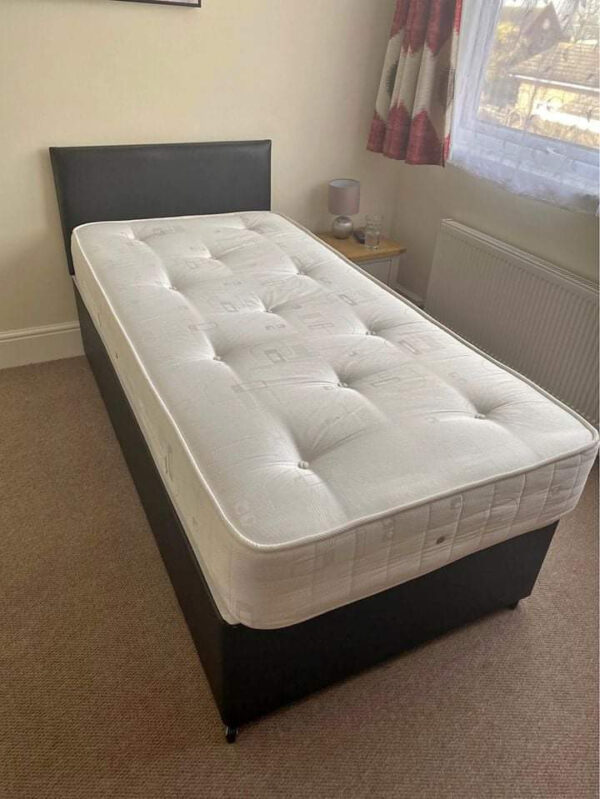 Divan Single bed with storage